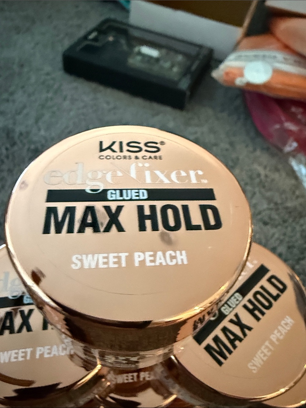 Kiss Max Hold Edge Fixer - Sweet Peach free with $40 purchase from my store